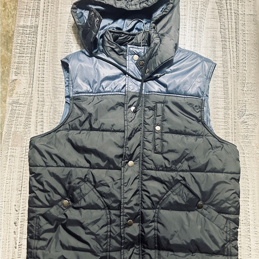 American Rag Two-Tone Gray Puffer Vest